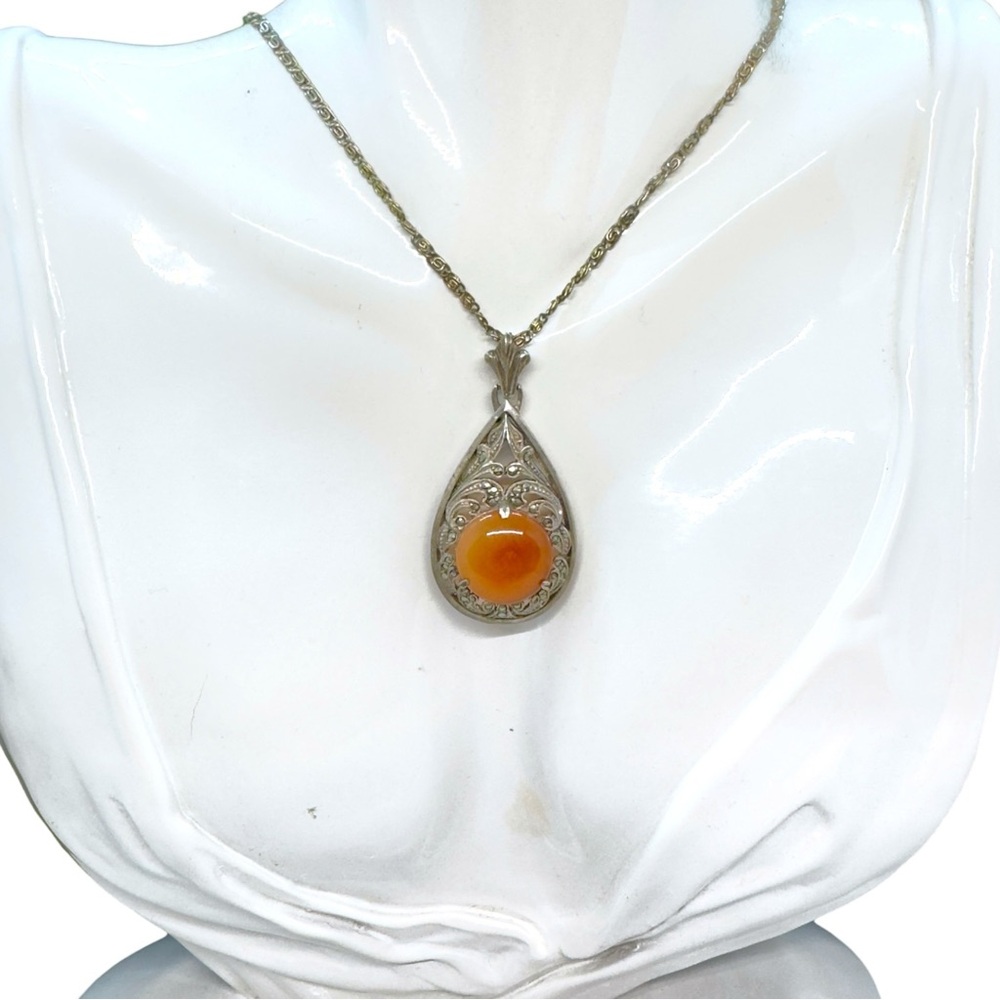 Vintage Sterling Marcasite & Carnelian Cabochon Pendant Necklace